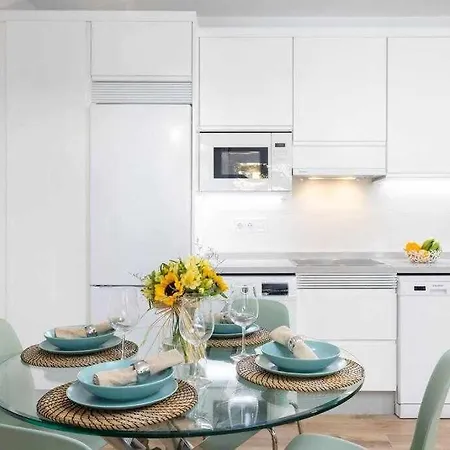 Sunnyland 1º Adelfas Apartment *