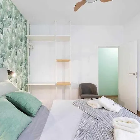 Sunnyland 1º Adelfas San Andrés